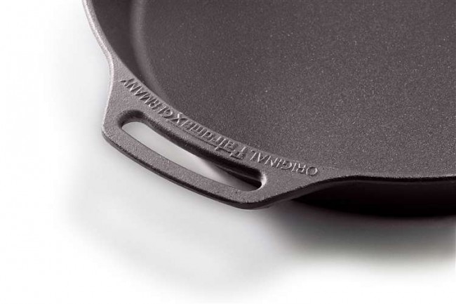 Petromax Fire Skillet with two handles